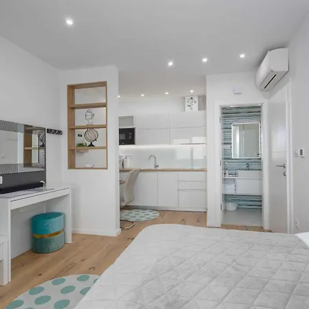 Luxury Beachfront Krk With Terrace